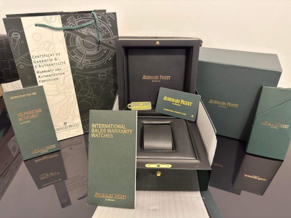 AP  Latest Version Box and Papers