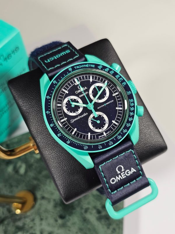 Omega X Swatch MoonSwatch Collection: Mission on Earth - Polar Lights
