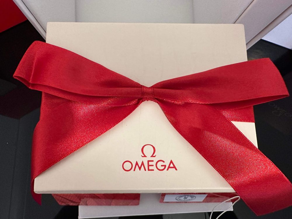 Omega Box and Papers New